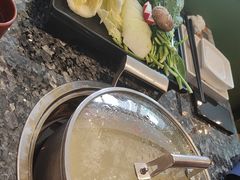 -一席地·本地鸡窝·杭帮鸡火锅(萧山银隆百货店)