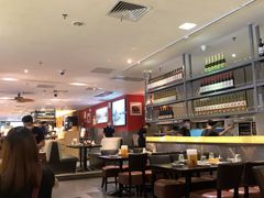 -大头虾越式风味餐厅(光明广场店)