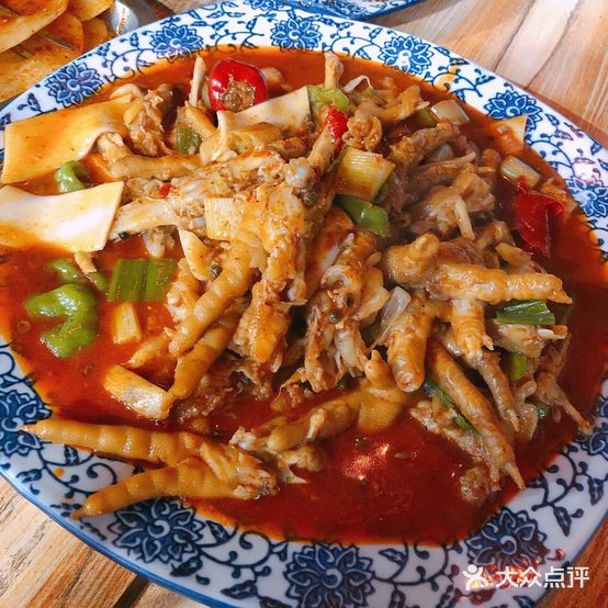 贺记烤羊排美食城(敦煌总店)