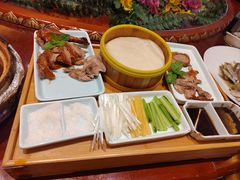 -梅花香里大酒店(郁金香路店)