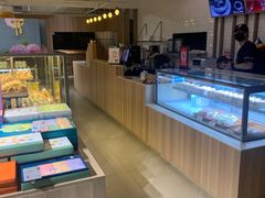 -顶东面包花园·生日蛋糕(世博店)