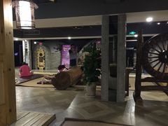 -绿岛汤泉韩式休闲会所