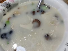 -春水锅贴·传统鲁菜(大明湖店)