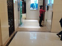 -一家人(凯旋路店)