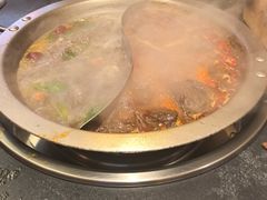 -沸炉重庆老火锅(军事博物馆店)