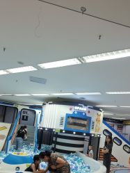 -孩子王童乐园(西安盛龙店)