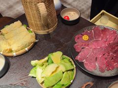 -芸鲜季·云南野生菌餐厅· 云南风物味研社(闵行店)
