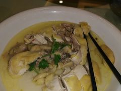 -东豪园林海鲜酒家(南港路辅路店)