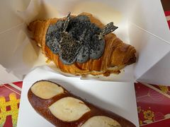 现熬蓝莓芝士碱水棒-PAOPAO Bakery&Café(港汇店)