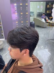 -藤野造型烫染·漂发