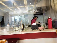 -邱芳粉店(迎宾大道旗舰店)