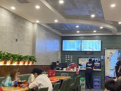 大堂-螺小胖柳州螺蛳粉(钟楼总店)