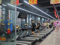 -超鹿运动(五四路恒力城店)