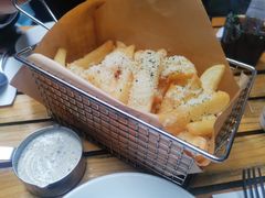 黑松露粗薯条-Cyclus Craft Kitchen薩克思手工厨房