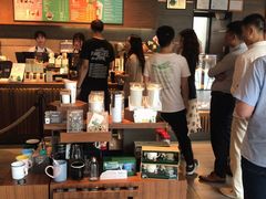 -星巴克臻选(深圳龙华红山天虹店)