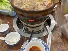 -威邵鸡煲(西华路总店)