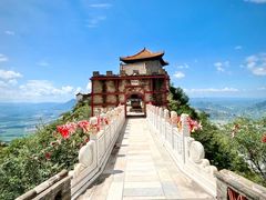 -辛安庄鸡鸣山景区