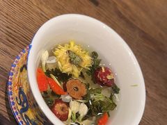 -杨记隆府重庆江湖菜(龙湖滨江天街店)