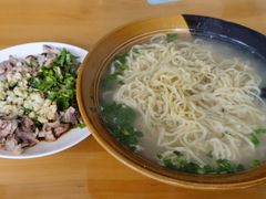 -顾芳拆骨面馆(南门大街店)