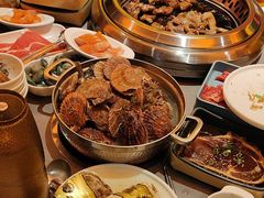 -黑金·寻焰自助百汇·烤肉·火锅(中街店)