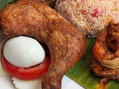 -关夫人餐厅(阳光广场店)