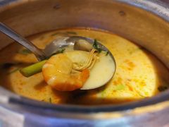 冬阴功-大头虾越式风味餐厅(光明广场店)