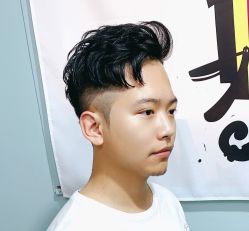点击看大图 -15C7 男士理发馆 烫染专业店