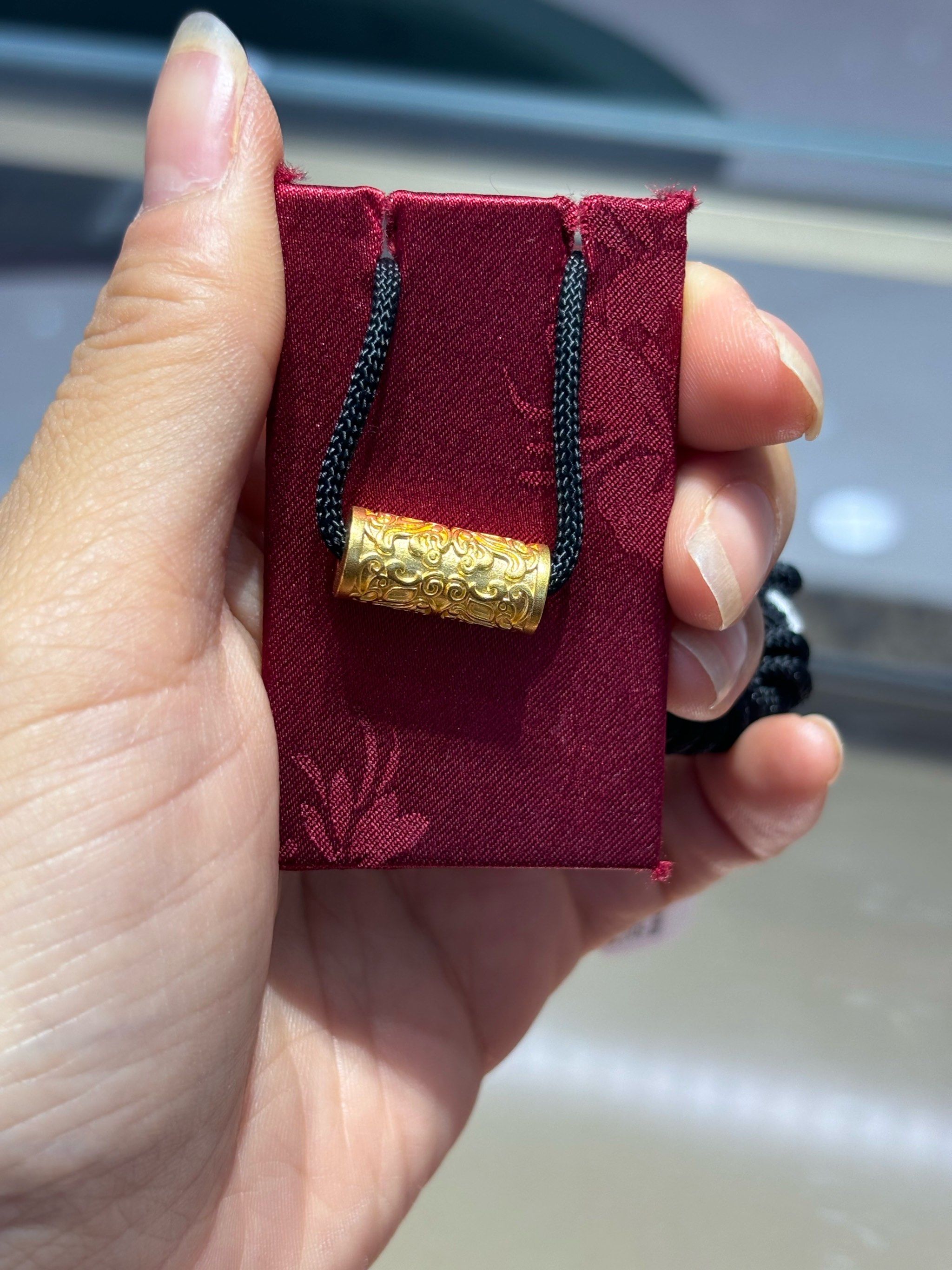 周生生麒麟足金挂坠