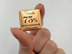 -VENCHI 闻绮(北京国贸商城店)