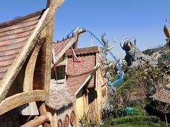 -七彩云南欢乐世界