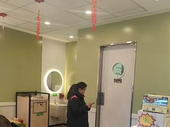 -德克士(东安店)