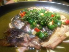 -令狐冲·炭烤活鱼(宝龙店)