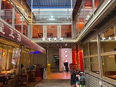 -里堂派对·独栋团建聚会小院轰趴馆(三圣乡店)