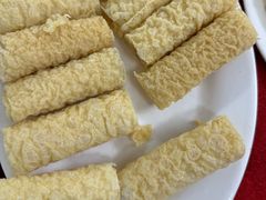 炸响铃-花苑美食横琴生蚝火锅(拱北粤华路店)