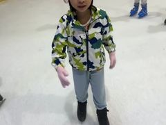 -正佳冰河湾真冰滑冰场