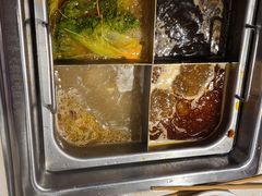 -旺龙巷重庆脆毛肚火锅·潜山扛把子店(潜山商业街店)