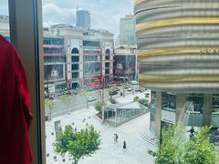 -ZARA(大上海时代广场店)