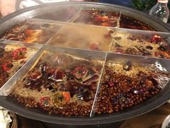 -白乐天毛肚火锅馆(南滨路店)