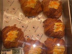 -HOT CRUSH趁热集合·现烤面包(环球港店)