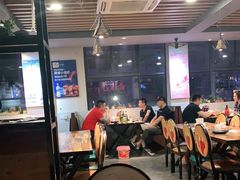 大堂-王红军龙虾(新民路店)