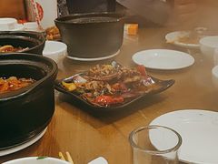 -三鞭一花·独一处·元英砂锅(海光寺店)
