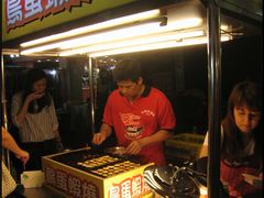 -六合夜市