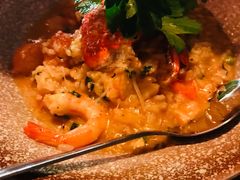 -斯普汇生蚝牛排馆(中骏世界城店)