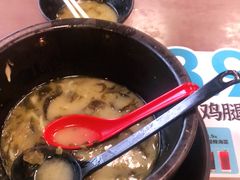 -灵芝妹子海鲜米线(香炉礁山姆店)