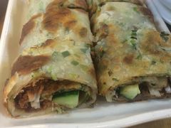 葱饼卷牛肉-台北楚楚园馅饼粥(虹桥南丰城店)