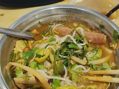 -柳州肥姨妈大骨螺蛳粉(曹路店)