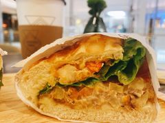 虾仁金枪鱼三明治-THE WOODS 简餐 (国贸商城店)