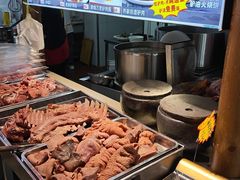 -乔家小院•非遗驴肉•本地小海鲜(滨河路店)