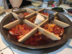-瓜西西重庆火锅(花溪店)