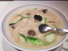 -汤城小厨•粤菜•靓汤(苏州街店)